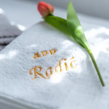Radic-perfect Location For Summer Activities *