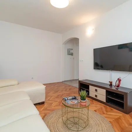 Apartamento Radic-perfect Location For Summer Activities *