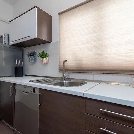 Radic-perfect Location For Summer Activities Apartman