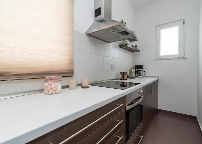 Radic-perfect Location For Summer Activities * Trogir