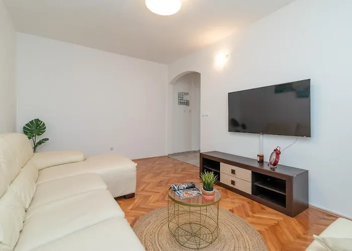 Appartement Radic-perfect Location For Summer Activities *