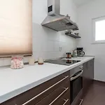 Radic-perfect Location For Summer Activities * 트로기르